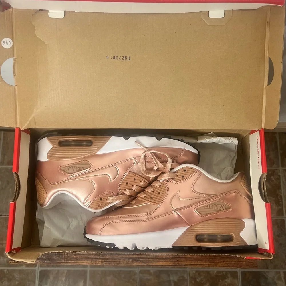 Nike Women's Metallic Copper Rose Gold Air Max Sneaker